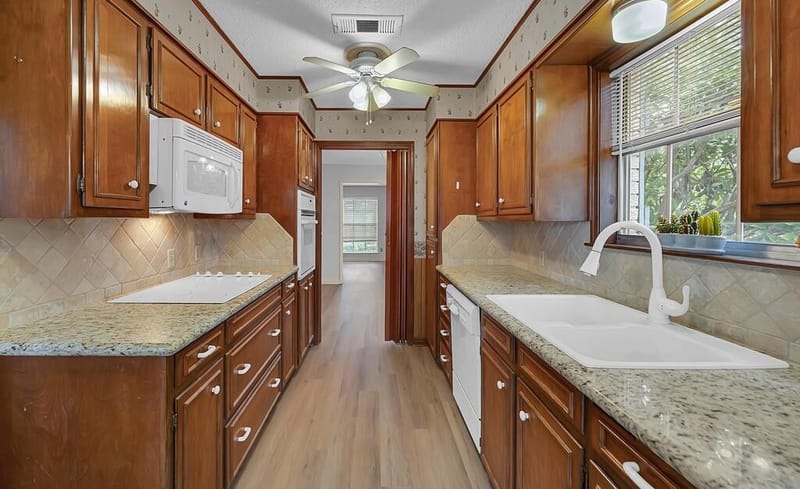 4613 Westchester Drive, Waco TX 76710 - Photo 11