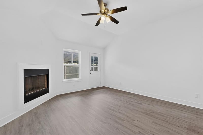 1615 Jones Street, Greenville TX 75401 - Photo 9