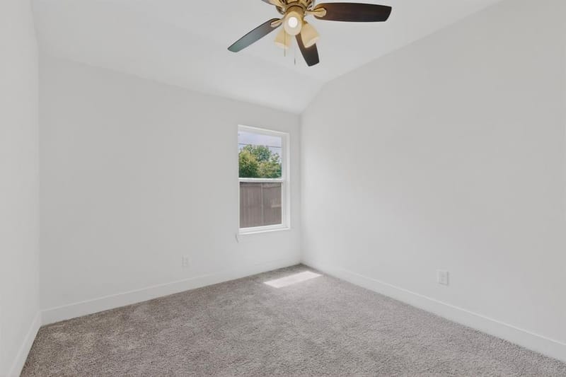 1615 Jones Street, Greenville TX 75401 - Photo 34