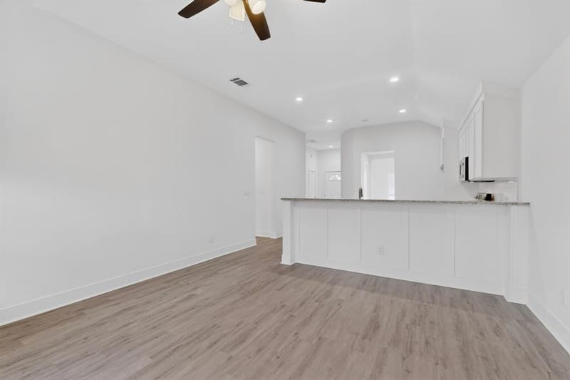 1615 Jones Street, Greenville TX 75401 - Photo 10