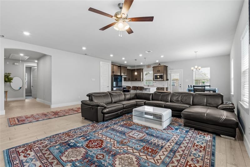 411 W Harwood Road, Euless TX 76039 - Photo 13