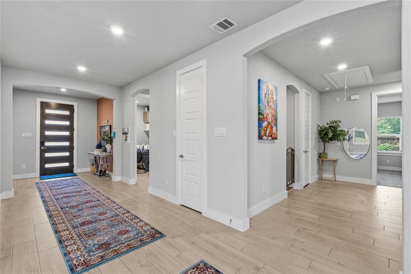 411 W Harwood Road, Euless TX 76039 - Photo 5