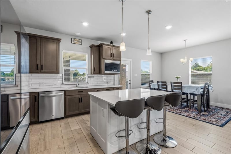 411 W Harwood Road, Euless TX 76039 - Photo 24