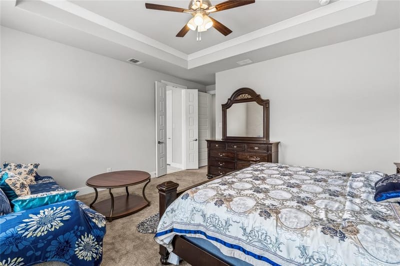 411 W Harwood Road, Euless TX 76039 - Photo 29