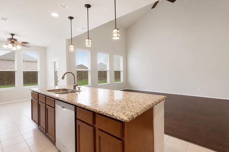 802 Swan Ridge Drive, Sherman TX 75092 - Photo 4