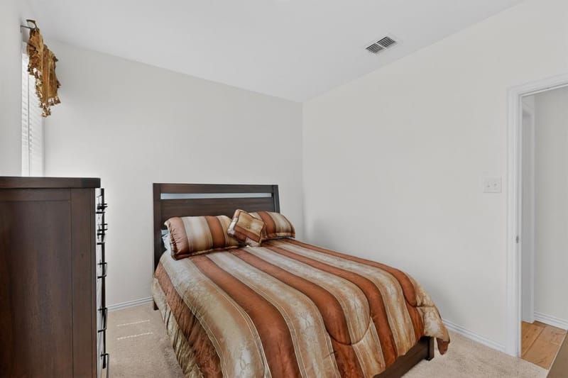 3401 Kingsview Drive, Denton TX 76207 - Photo 6