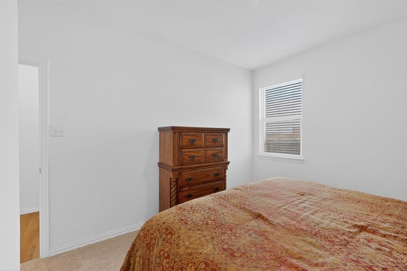 3401 Kingsview Drive, Denton TX 76207 - Photo 12