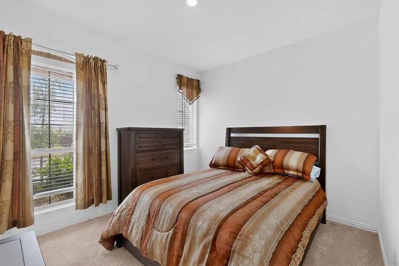 3401 Kingsview Drive, Denton TX 76207 - Photo 5