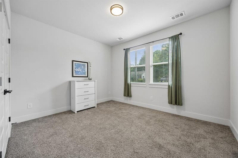 3806 Vandervort Drive, Dallas TX 75216 - Photo 13