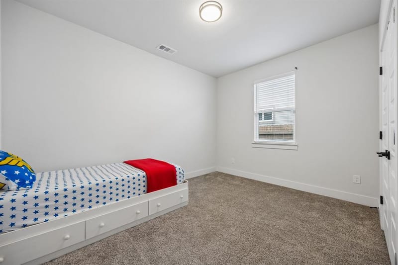 3806 Vandervort Drive, Dallas TX 75216 - Photo 17