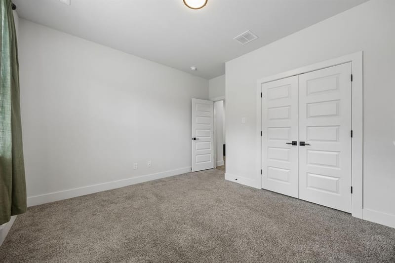 3806 Vandervort Drive, Dallas TX 75216 - Photo 14