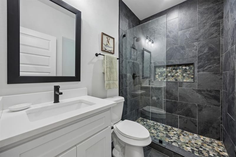 3806 Vandervort Drive, Dallas TX 75216 - Photo 15
