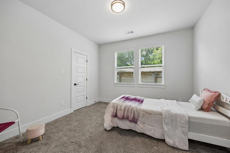 3806 Vandervort Drive, Dallas TX 75216 - Photo 19