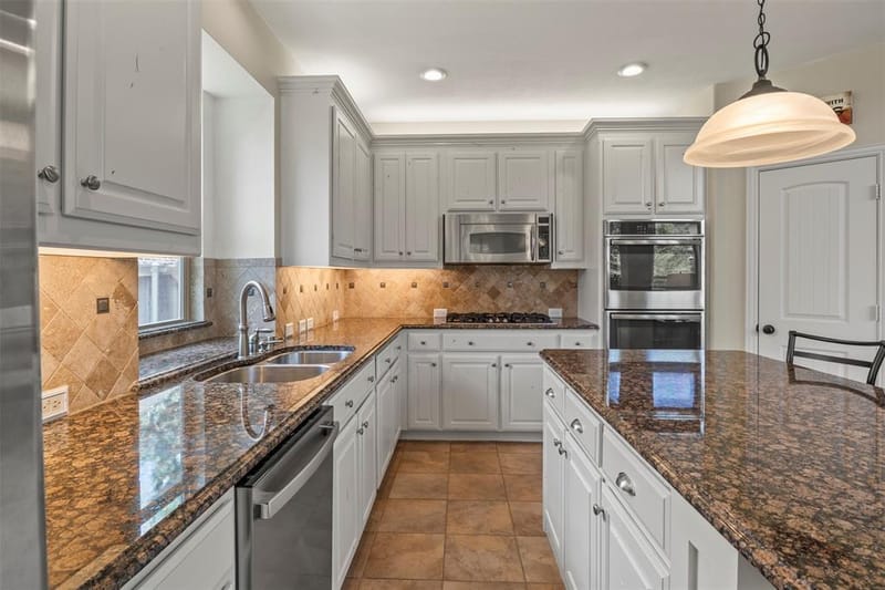 804 Meadowlark Drive, Murphy TX 75094 - Photo 9