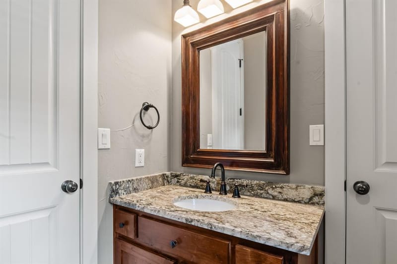229 N Beverly Drive, Malakoff TX 75148 - Photo 16