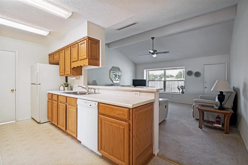 1728 Roundrock Trail, Mesquite TX 75149 - Photo 8