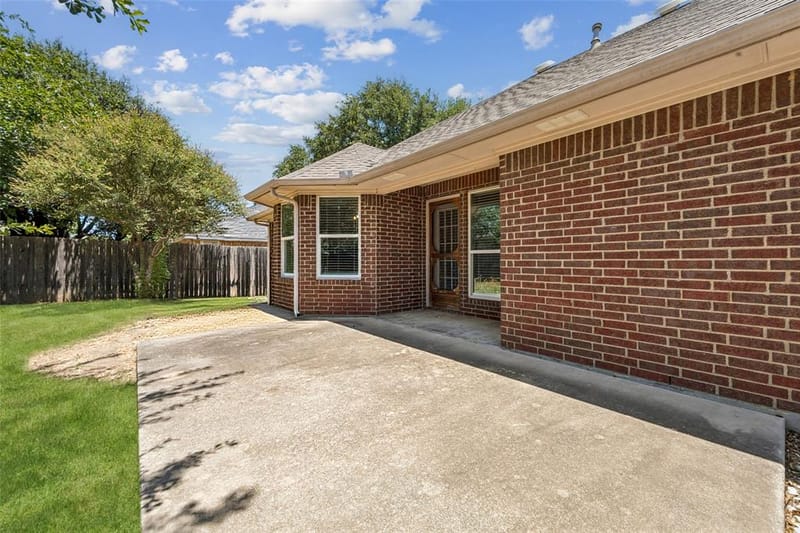 216 Point Circle, Pilot Point TX 76258 - Photo 24