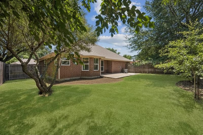 216 Point Circle, Pilot Point TX 76258 - Photo 25