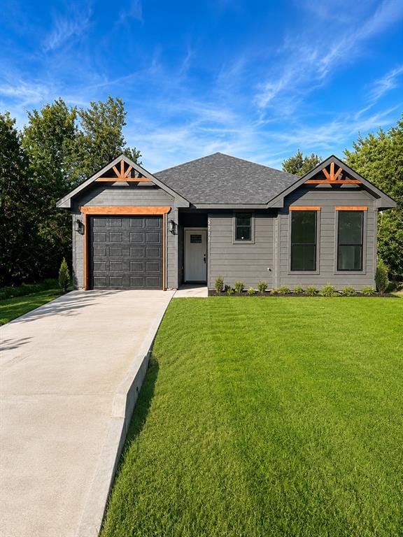 5717 San Jacinto Drive, Granbury TX 76048