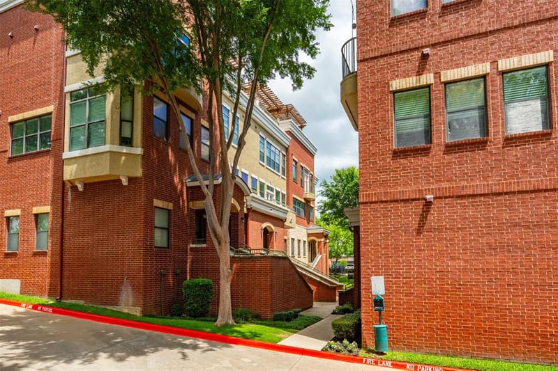 1201 Beaconsfield Lane # 109, Arlington TX 76011 - Photo 31