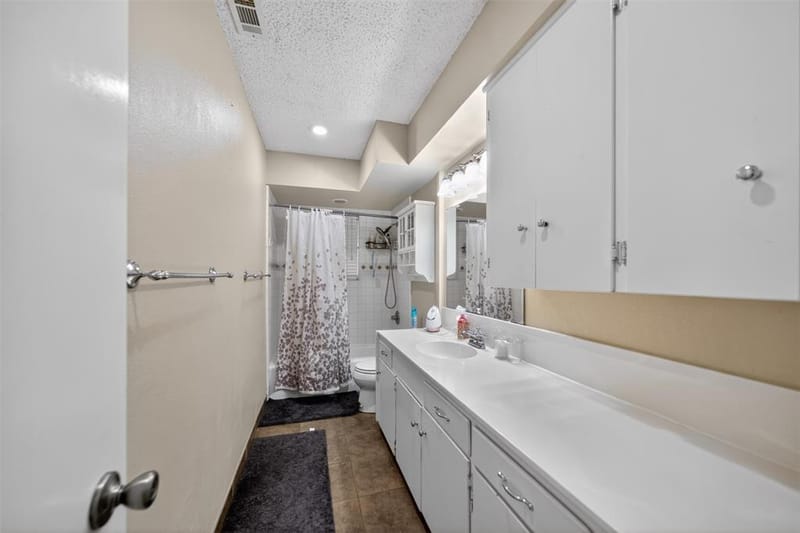 813 E Clinton Avenue, Athens TX 75751 - Photo 32
