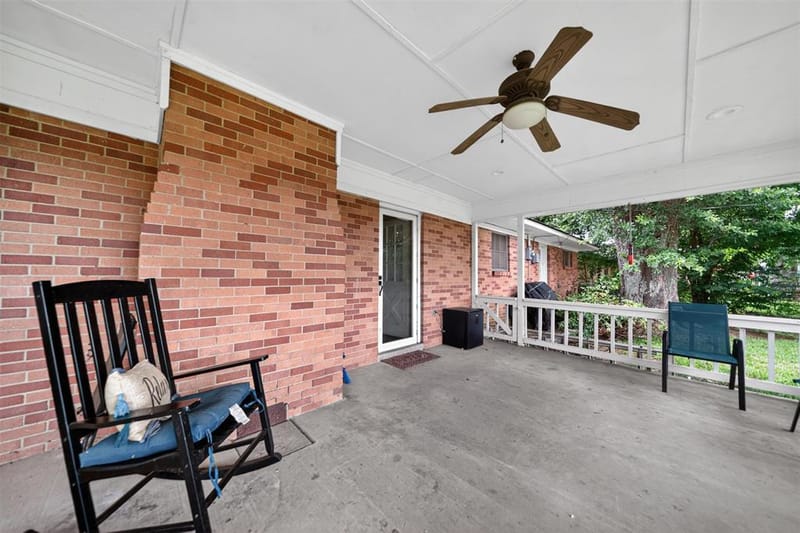 813 E Clinton Avenue, Athens TX 75751 - Photo 33