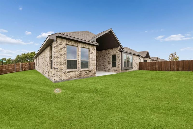 685 Red Maple Road, Waxahachie TX 75165 - Photo 30