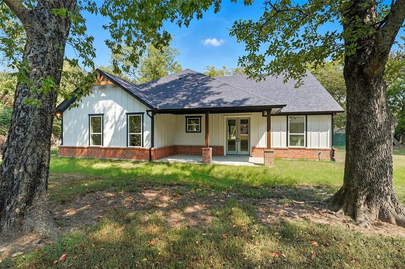 330 Mlk Drive, Sulphur Springs TX 75482 - Photo 23