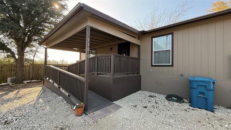 110 Crockett Street # F, Valley View TX 76272 - Photo 19
