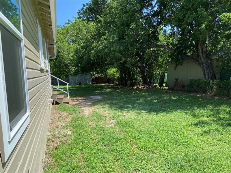 506 N Lamar Street, Weatherford TX 76086 - Photo 13