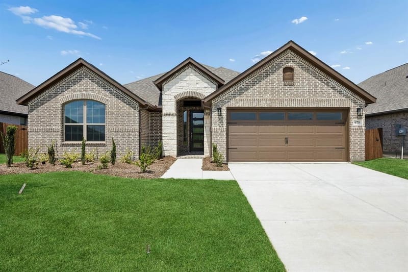 1879 Silver Birch Road, Waxahachie TX 75165