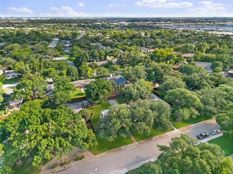 3060 Timberview Road, Dallas TX 75229 - Photo 37