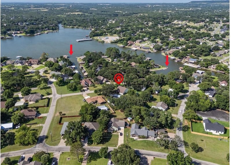 4004 Pueblo Court, Granbury TX 76048 - Photo 2