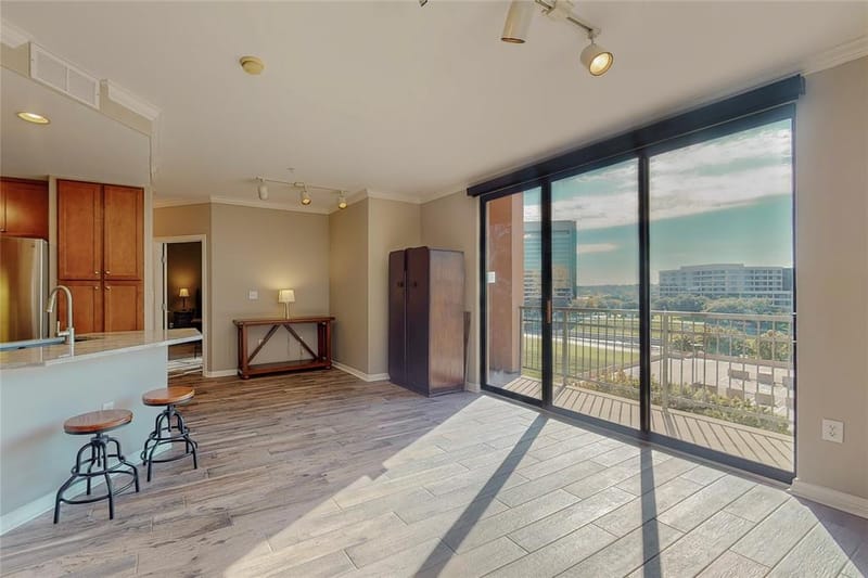 330 Las Colinas Boulevard E # 920, Irving TX 75039 - Photo 2