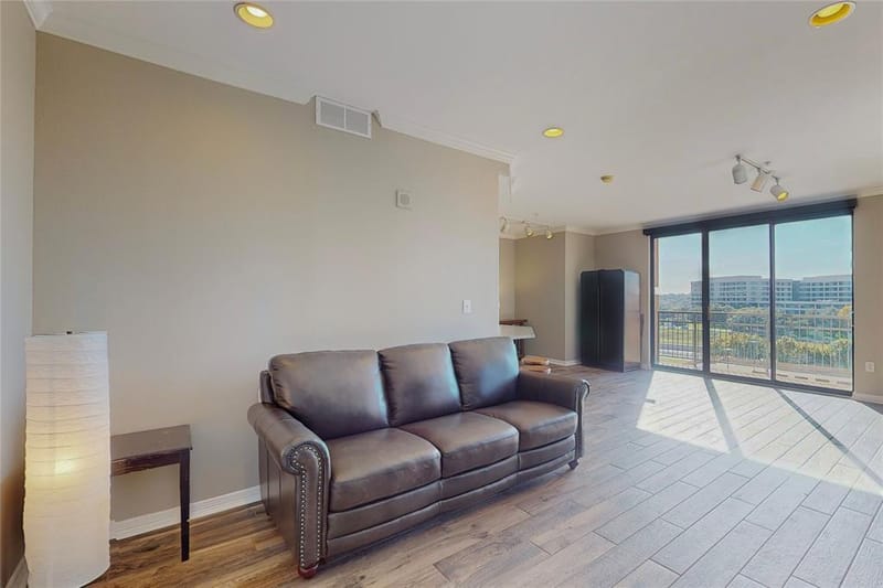 330 Las Colinas Boulevard E # 920, Irving TX 75039 - Photo 9