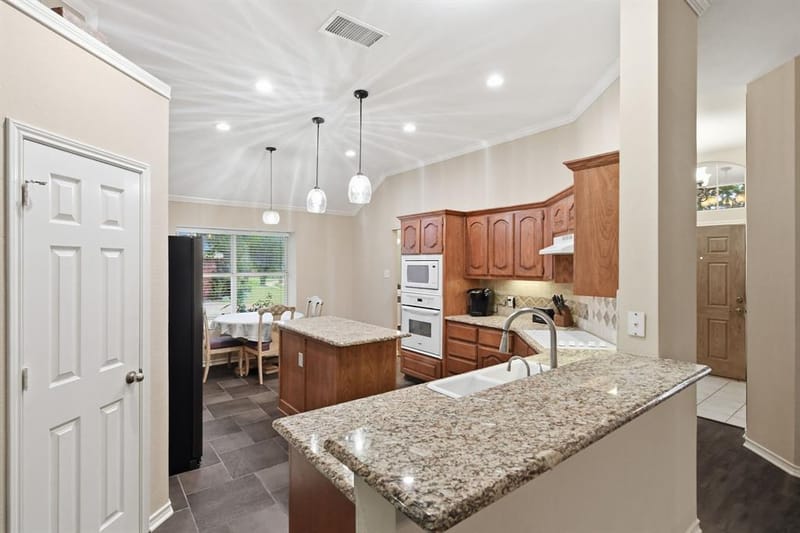 8201 Evening Star, Rowlett TX 75089 - Photo 11