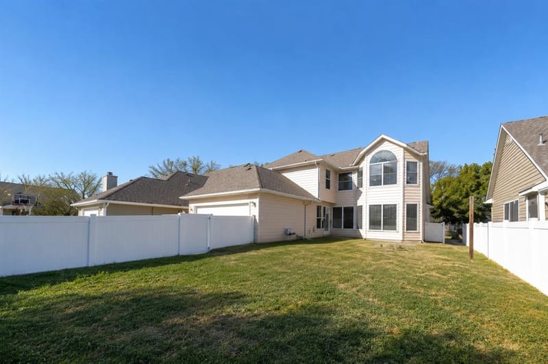 10110 Lakeview Drive, Providence Village TX 76227 - Photo 32