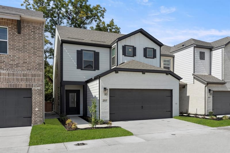2517 Lost Maples Lane, Dallas TX 75228 - Photo 2