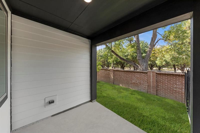 2517 Lost Maples Lane, Dallas TX 75228 - Photo 26