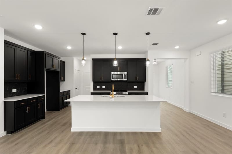 2521 Lost Maples Lane, Dallas TX 75228 - Photo 9