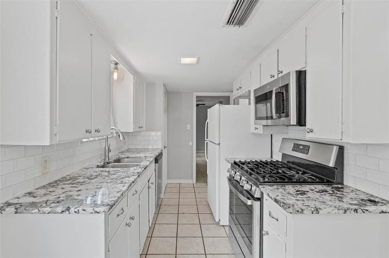 2308 Westwood Drive, Denton TX 76205 - Photo 11