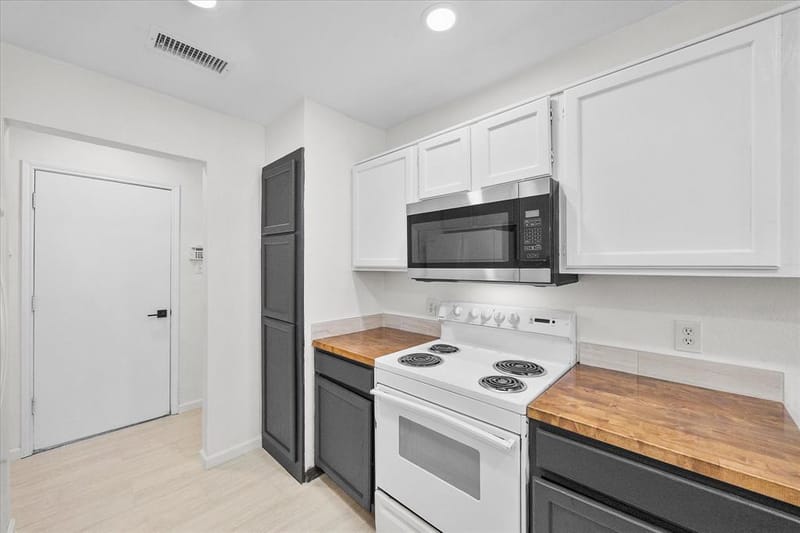 6403 Minuteman Lane, Arlington TX 76002 - Photo 16