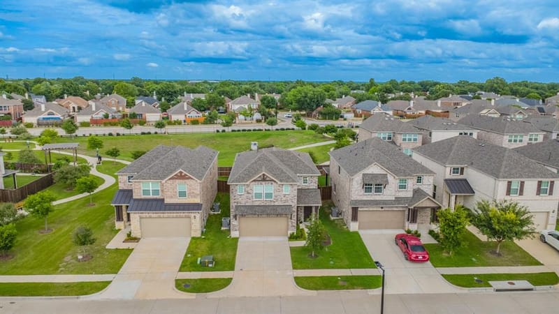 2774 Henson Lane, Garland TX 75040 - Photo 2