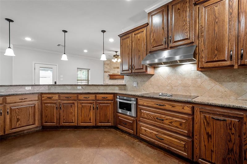 1509 N Reagan Street, West TX 76691 - Photo 18
