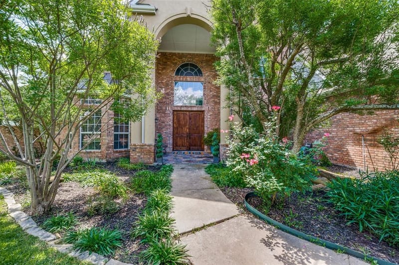 341 Onyx Drive, Oak Point TX 75068 - Photo 3