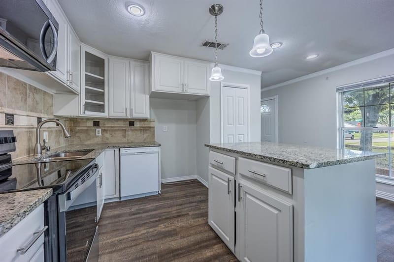 2652 Bluebird Lane, Mesquite TX 75149 - Photo 10