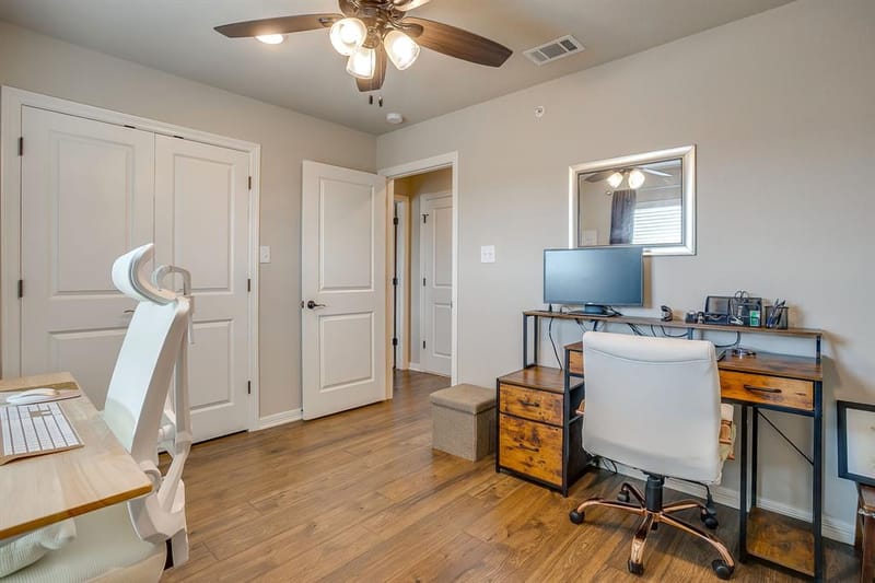 464 Pine Street, Burleson TX 76028 - Photo 32