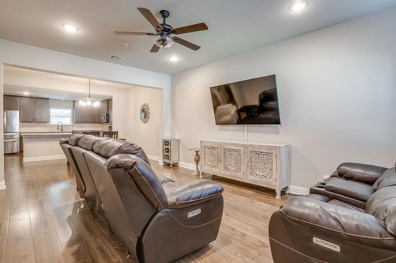 464 Pine Street, Burleson TX 76028 - Photo 8