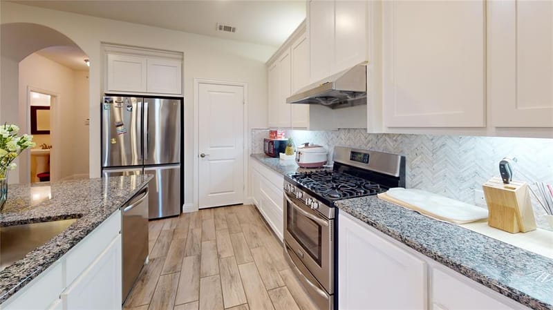2408 Jameson Lane, McKinney TX 75070 - Photo 5