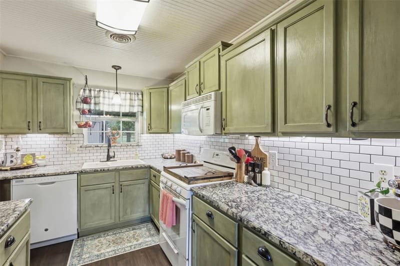 308 W 1st Street, Springtown TX 76082 - Photo 12